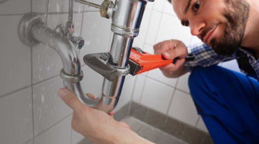 Professional same day plumber in Trenton, ND